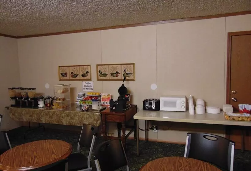 호텔 Heritage House Inn