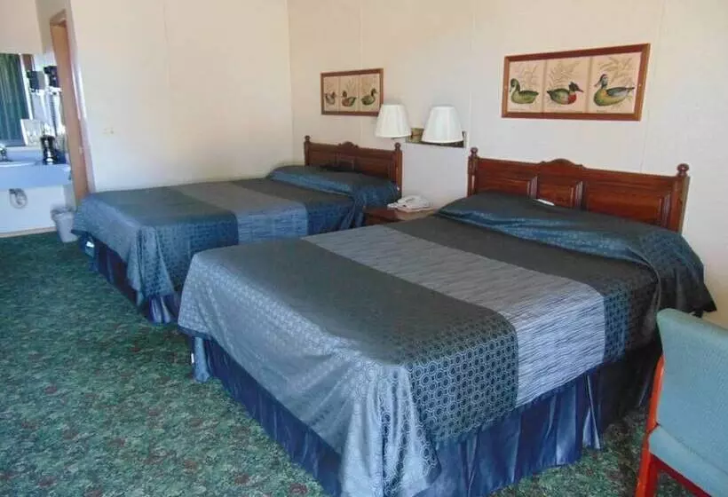 호텔 Heritage House Inn