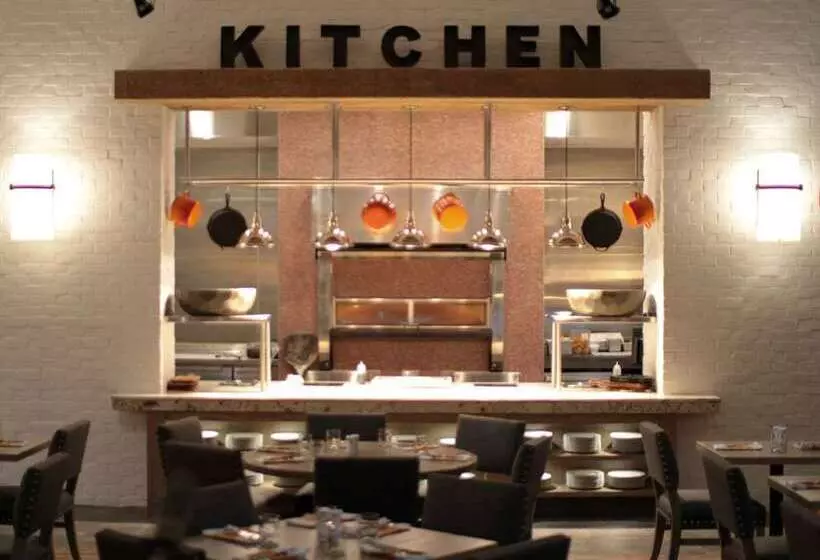 호텔 Hilton Harrisburg