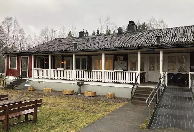 Отель Kronobergshed Vandrarhem Och Kursgård