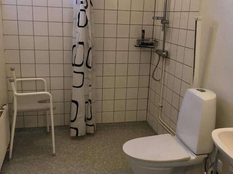 Отель Kronobergshed Vandrarhem Och Kursgård