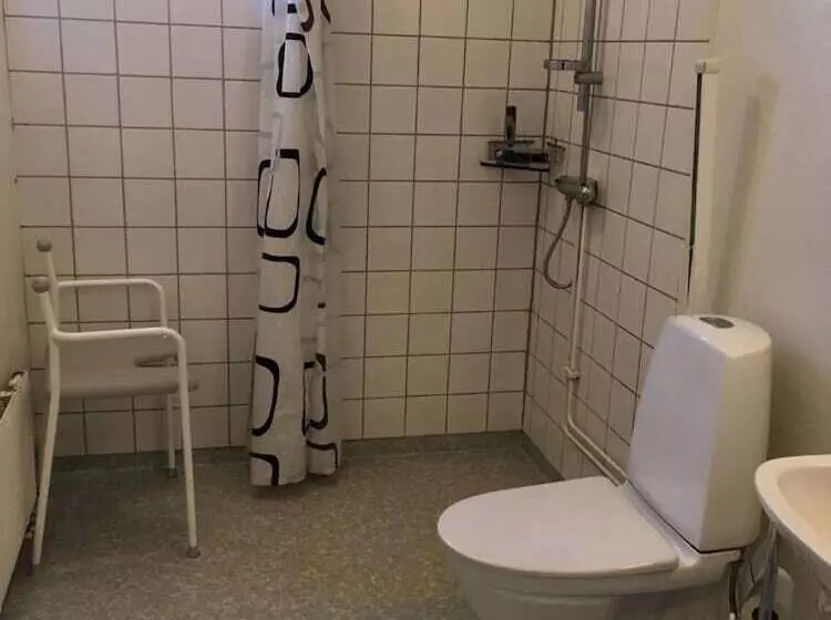 Отель Kronobergshed Vandrarhem Och Kursgård