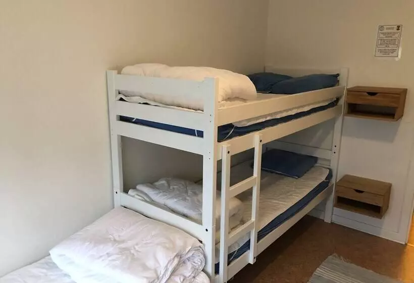 Отель Kronobergshed Vandrarhem Och Kursgård