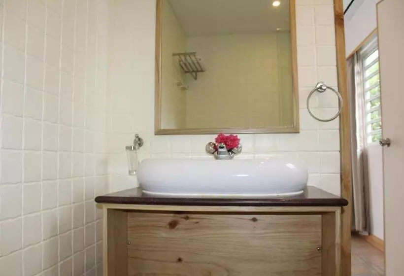 Le Relax Hotel And Restaurant