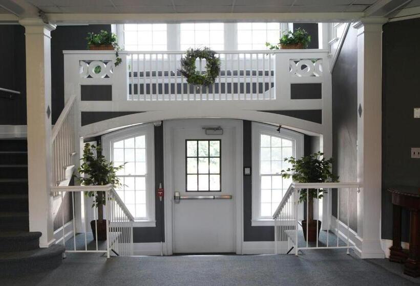 Hotel Rutgers University Inn And Conference Center