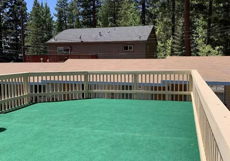 فندق Stevenson’s Inn