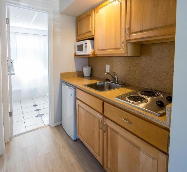 Отель The Southwinds