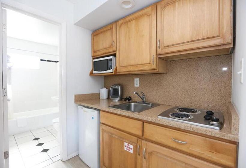 Отель The Southwinds