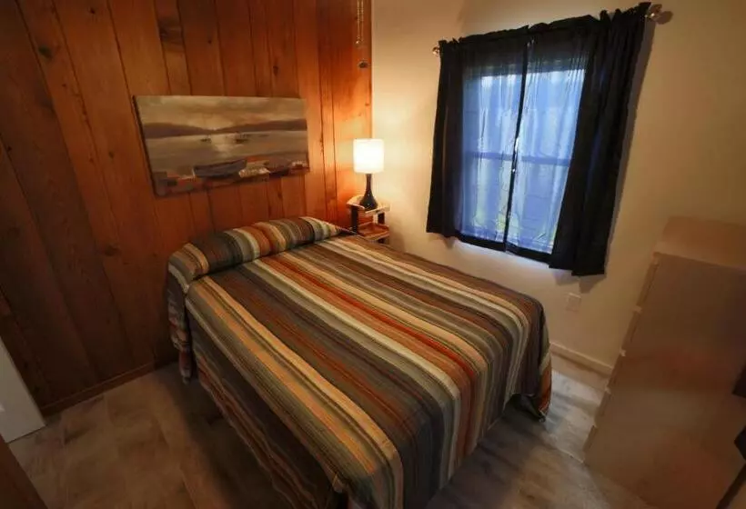 בית מלון כפרי The Southwinds