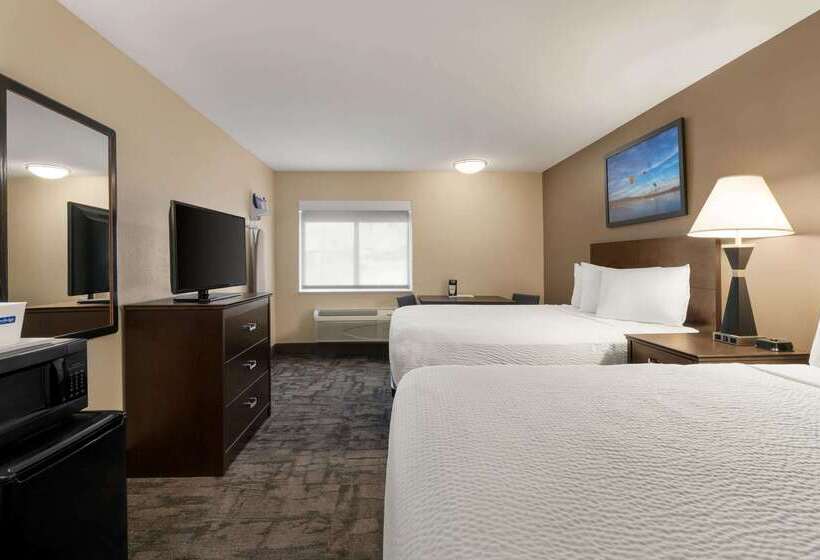 בית מלון כפרי Travelodge By Wyndham Lake Havasu