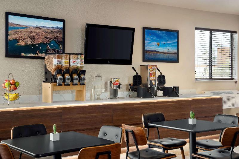 בית מלון כפרי Travelodge By Wyndham Lake Havasu