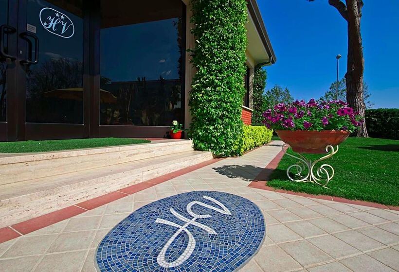 בית מלון כפרי Versilia