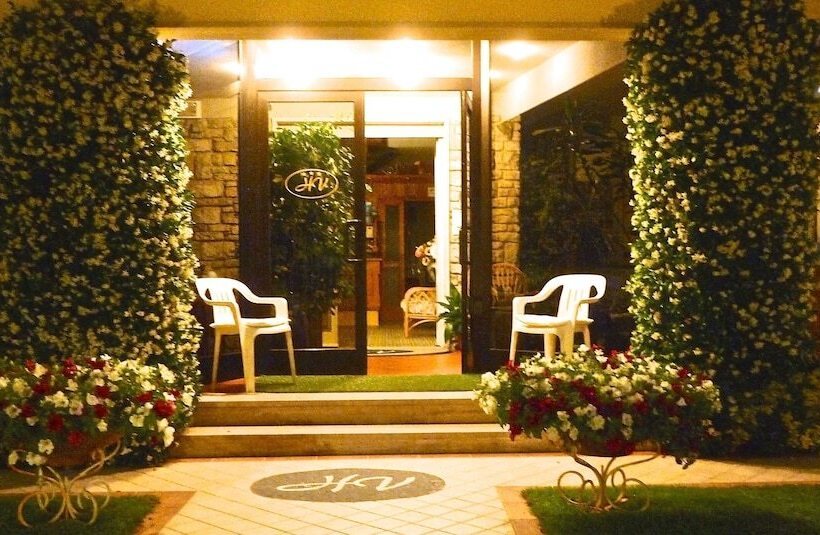 בית מלון כפרי Versilia