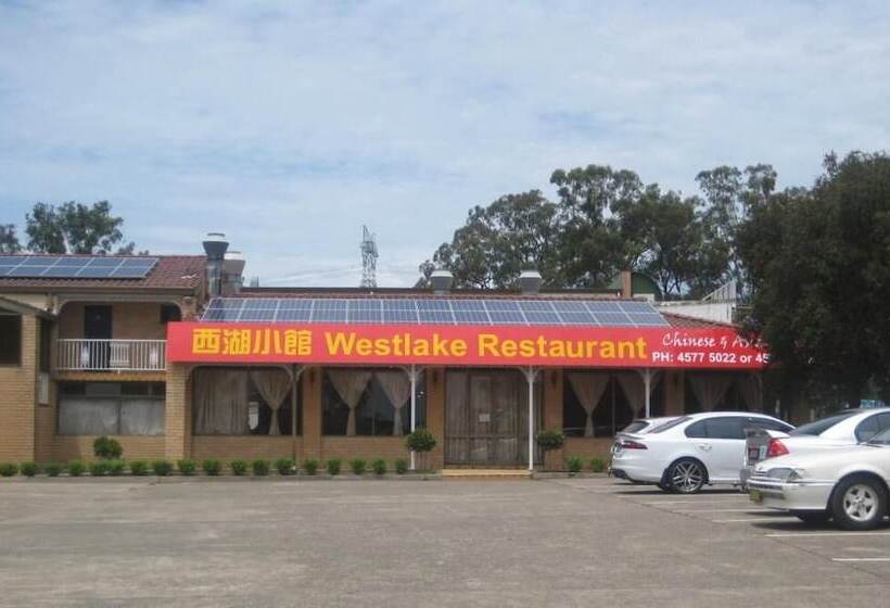 Alexander The Great Motel