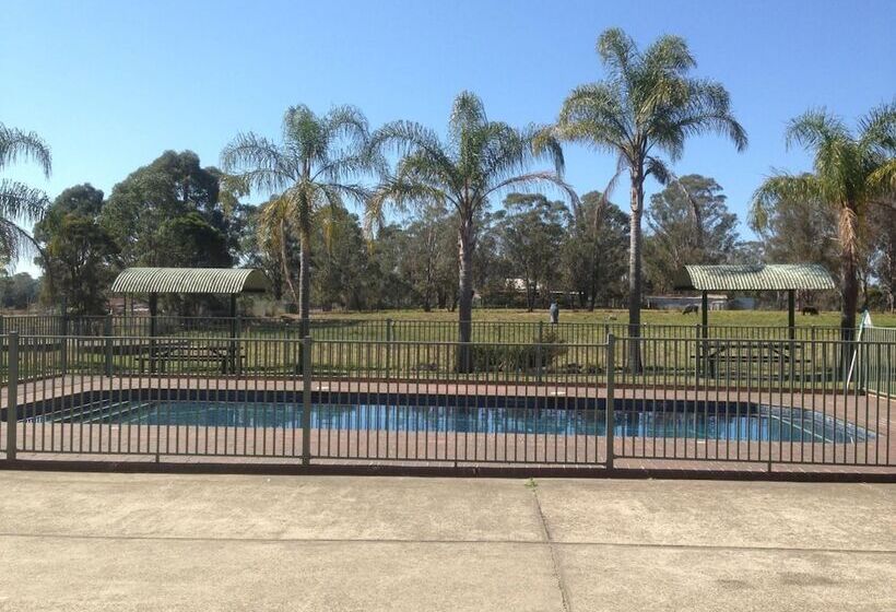 Alexander The Great Motel