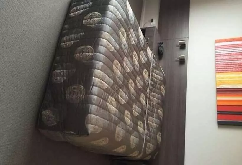 Alexander The Great Motel