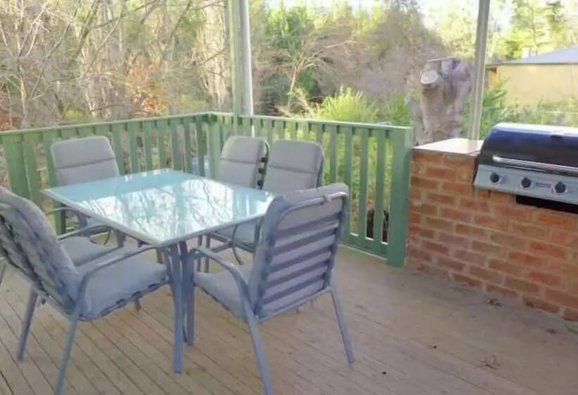 ホテル Bright Avenue Motor Inn