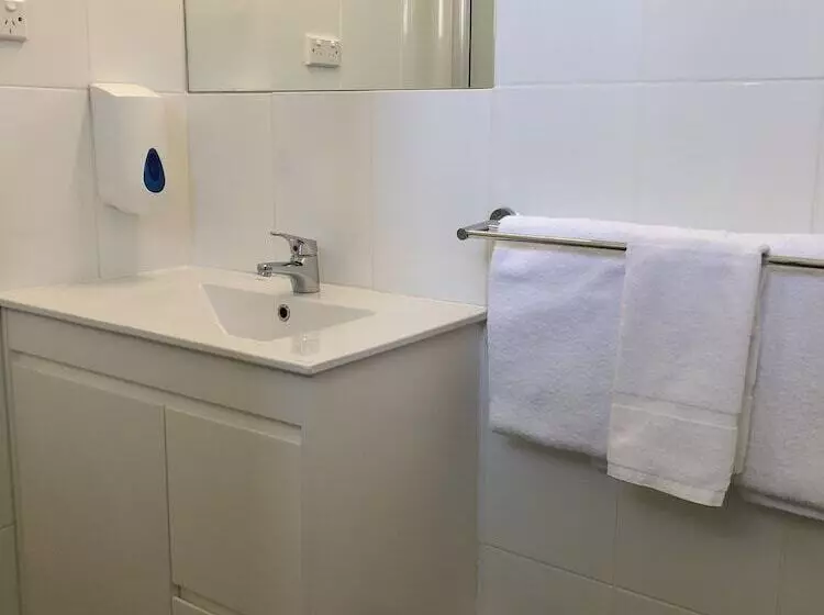 ホテル Bright Avenue Motor Inn