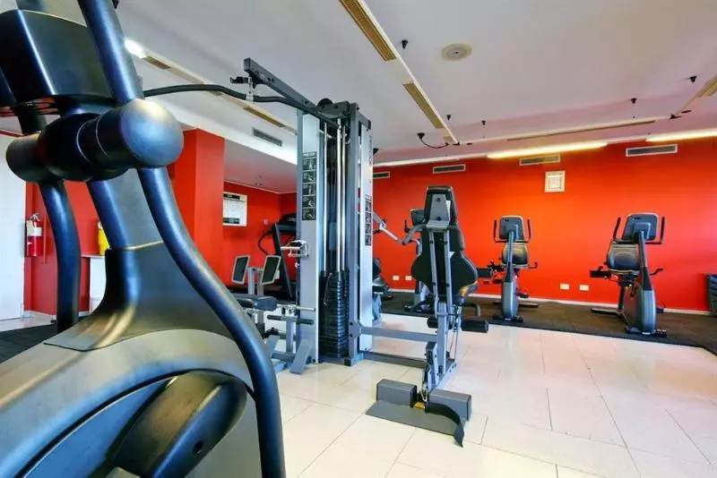 هتل Grand Royal Antiguan