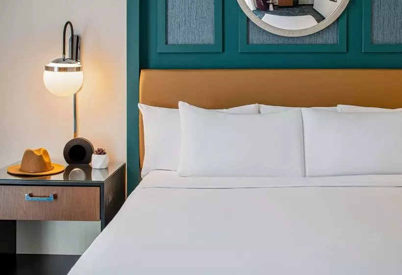 Отель Hyatt Centric French Quarter