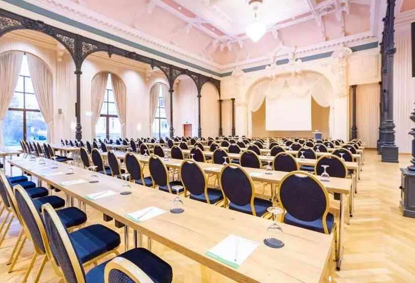 Mightytwice Hotel Dresden