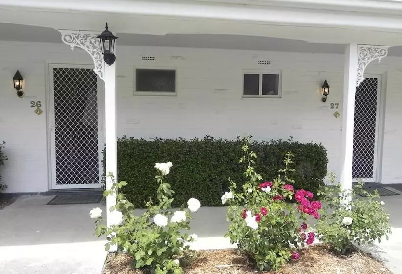 호텔 Moore Park Inn