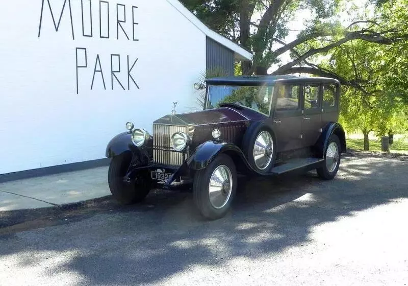 호텔 Moore Park Inn