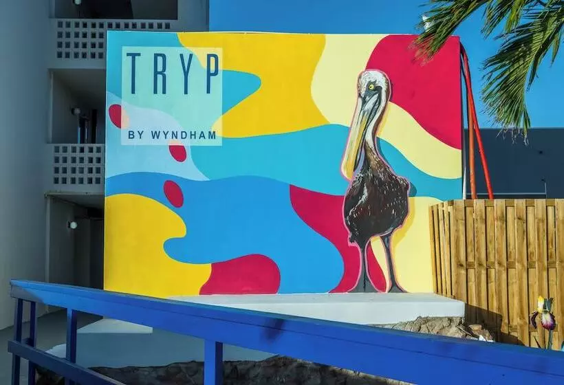 هتل Tryp by Wyndham Aruba - Adults Only
