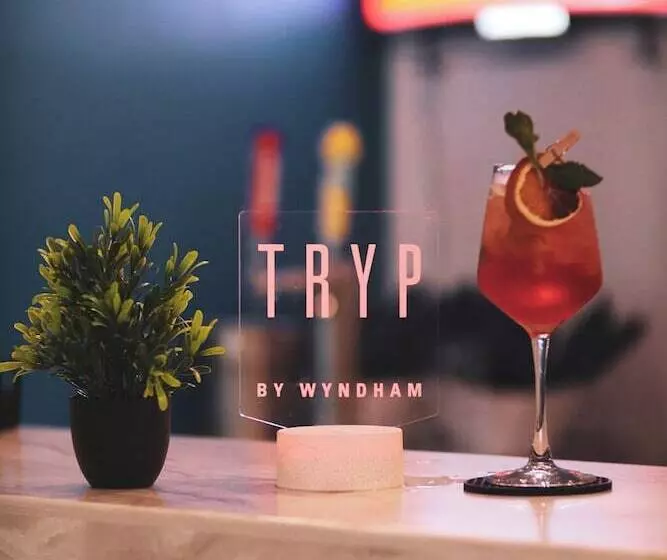 هتل Tryp by Wyndham Aruba - Adults Only