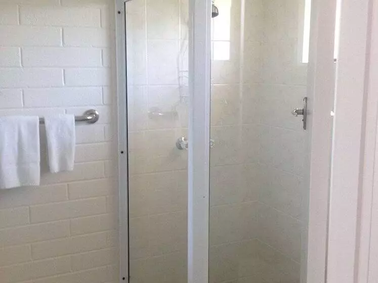 Seasonal South Motel & Function Centre