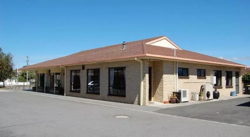 Seasonal South Motel & Function Centre