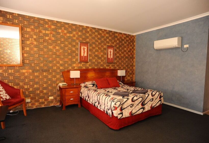 Horsham Mid City Court Motel