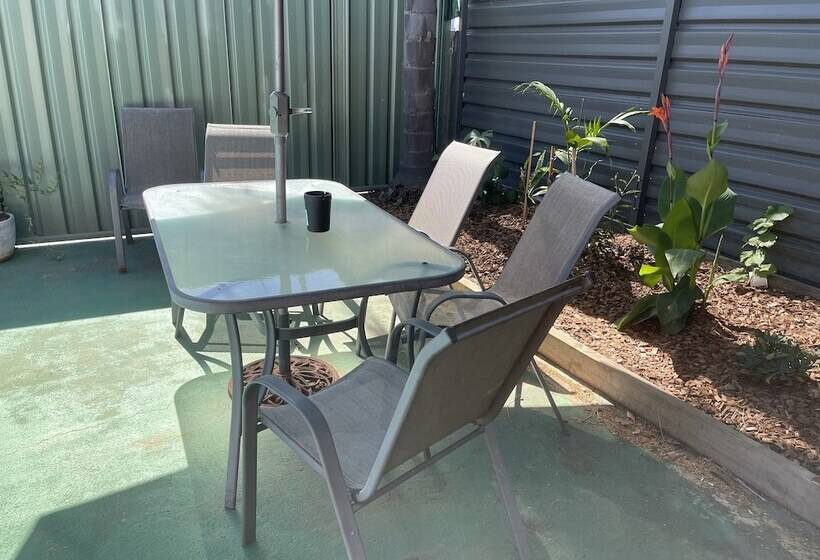 ホテル Country Roads Motor Inn