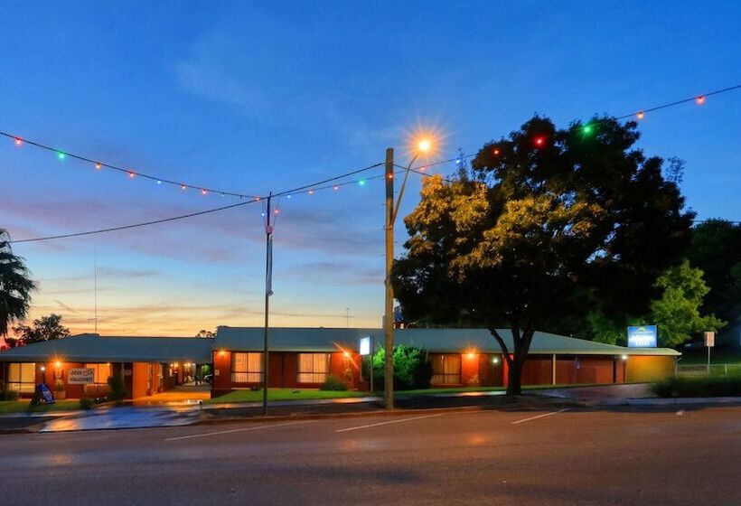 ホテル Country Roads Motor Inn