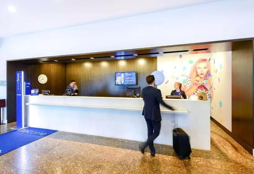 Novotel Melbourne Glen Waverley