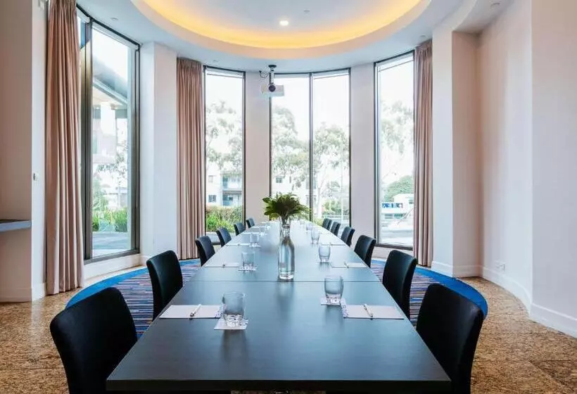 Novotel Melbourne Glen Waverley