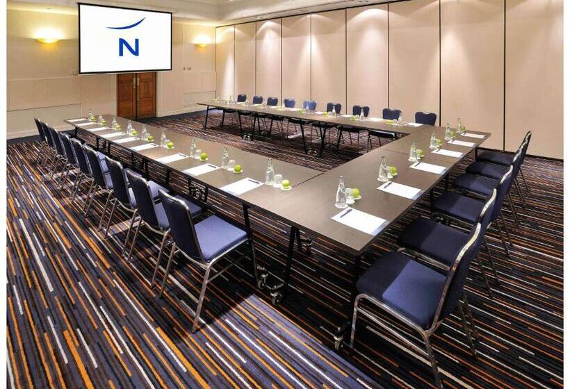 Novotel Melbourne Glen Waverley