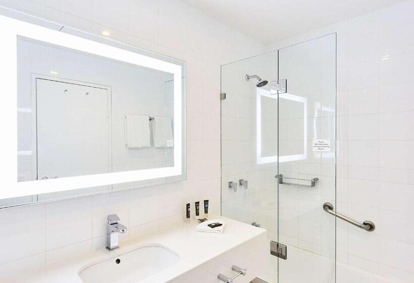 Novotel Melbourne Glen Waverley