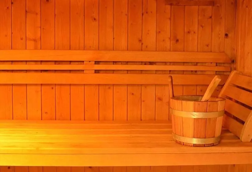 Family Hotel Schloss Rosenegg