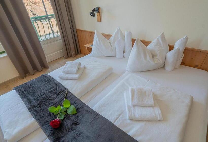 酒店 Theater Und Feriendorf Königsleitn Gmbh