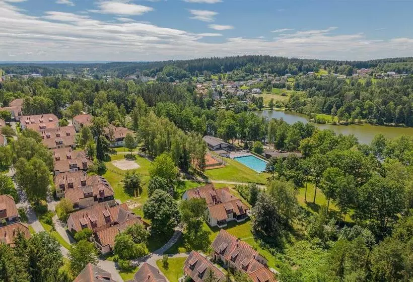 ホテル Theater  Und Feriendorf Königsleitn Gmbh