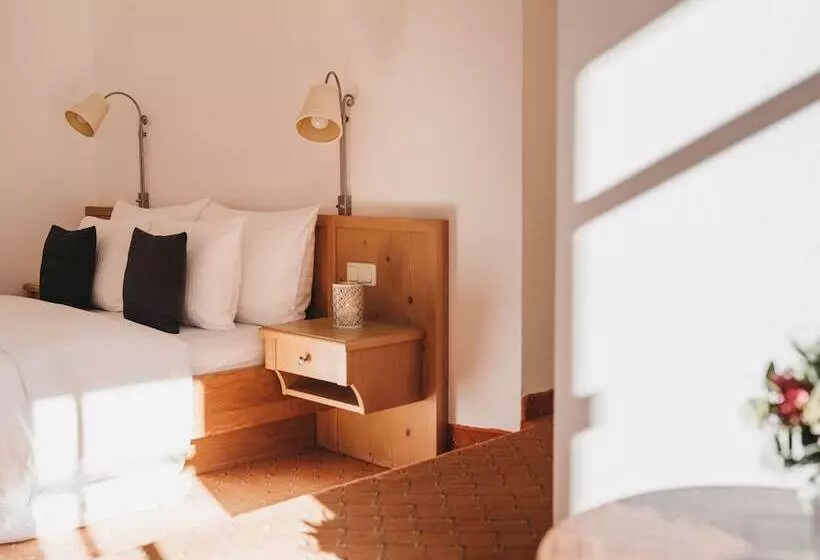 Отель Vaya Zell Am See