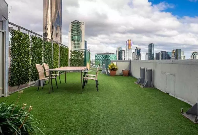 Riverside Apartments Melbourne