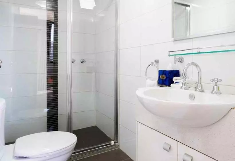 Riverside Apartments Melbourne