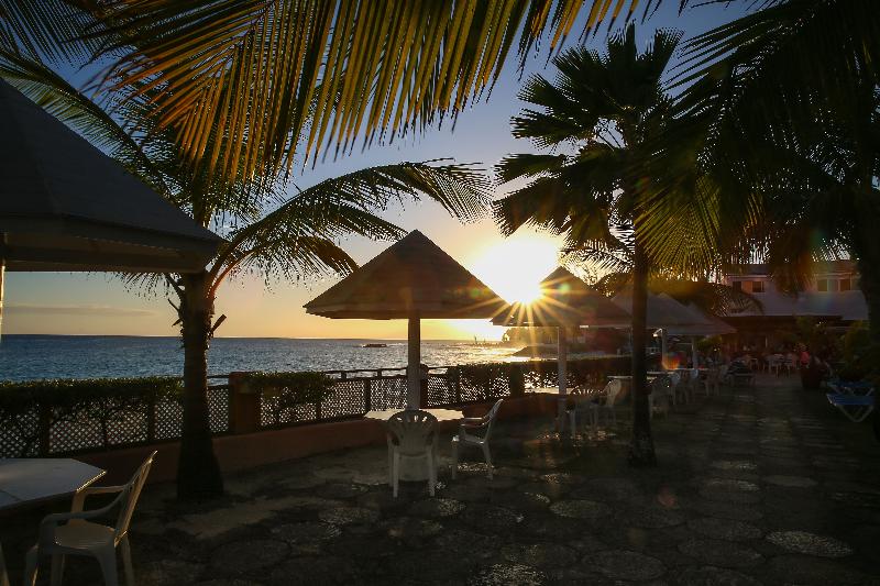 هتل Barbados Beach Club Resort All Inclusive