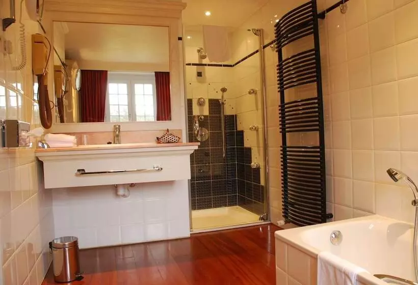 호텔 Hostellerie Le Prieuré De Conques