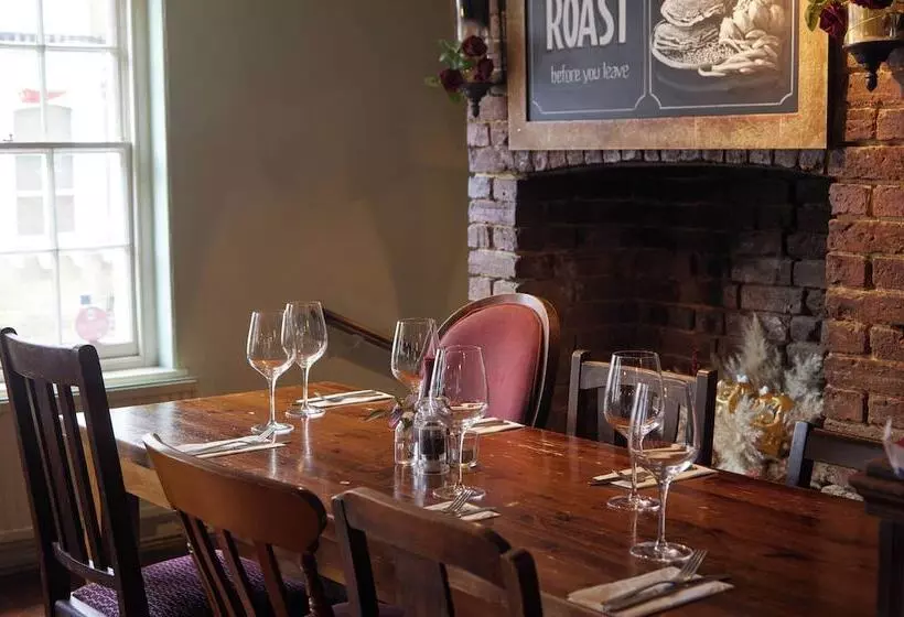 Bell Hotel & Inn By Greene King Inns