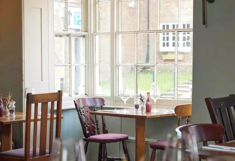 Bell Hotel & Inn By Greene King Inns