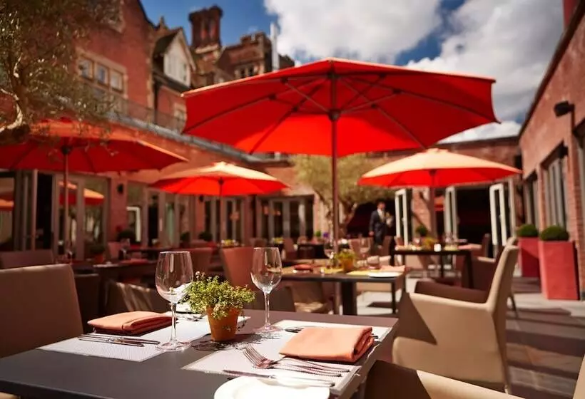 Alexander House Hotel & Utopia Spa