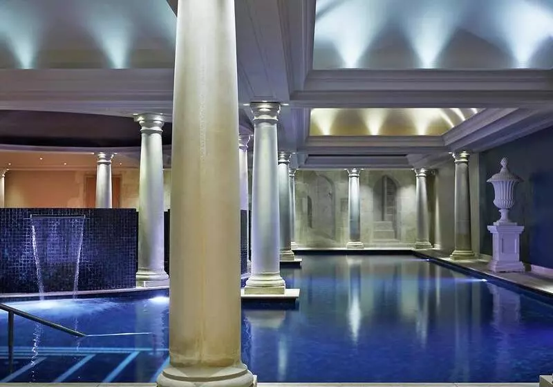 Alexander House Hotel & Utopia Spa